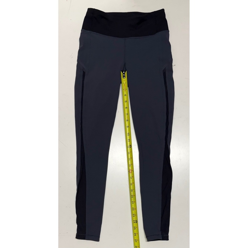 Lululemon‎ Athletica Running Leggings Gray Black Mesh Reflective Size 6
